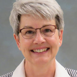 Stephanie Bruner headshot
