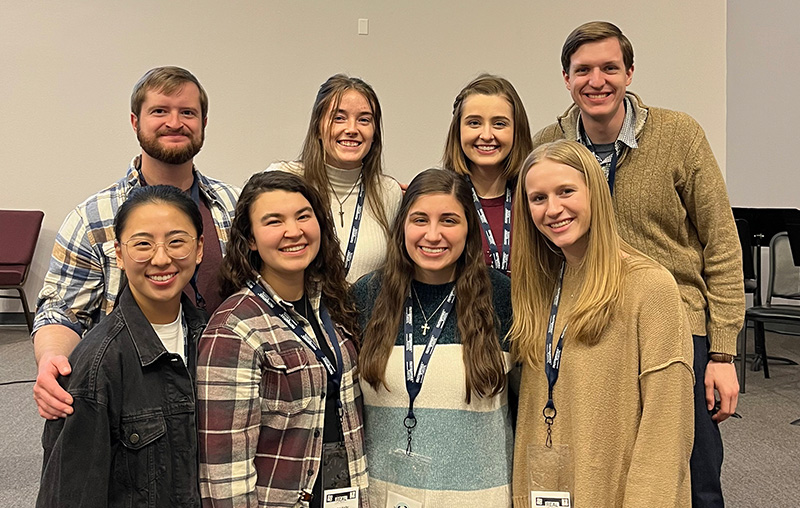 Several Illinois veterinary students attended the regional conference of the CVMF in January.