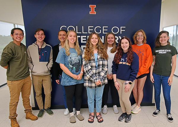 Illinois veterinary student presenters at the Midwest Association of Veterinary Pathologists meeting in 2024