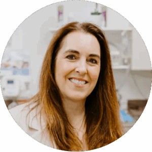 Dr. Sandra Faeh headshot